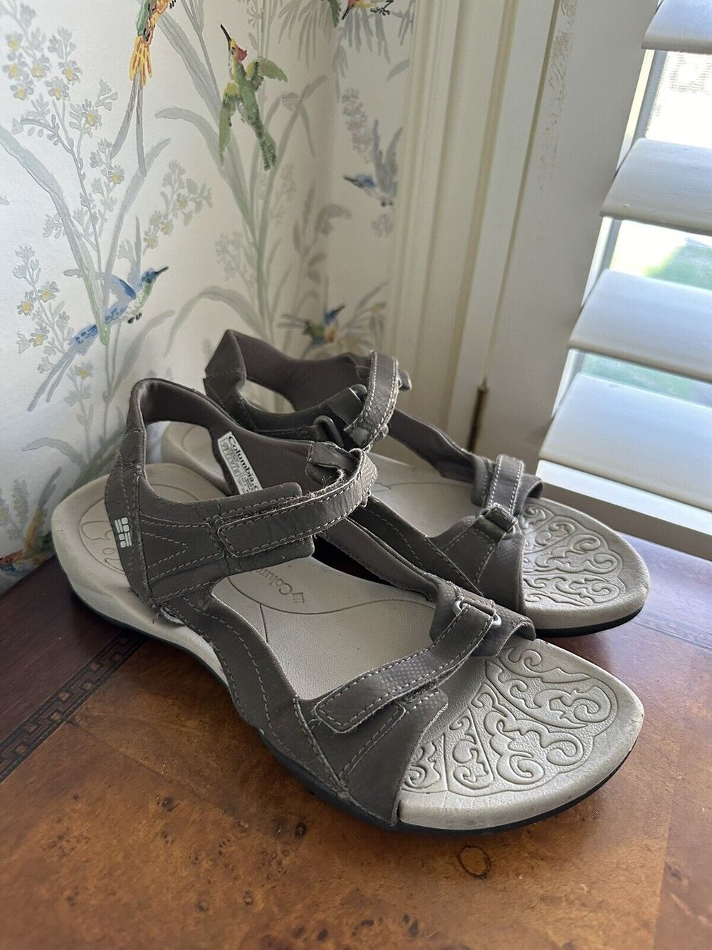Columbia Techlite Omni Grip Gray Womens 6 Athletic Sandal Dual Strap BL4407-255